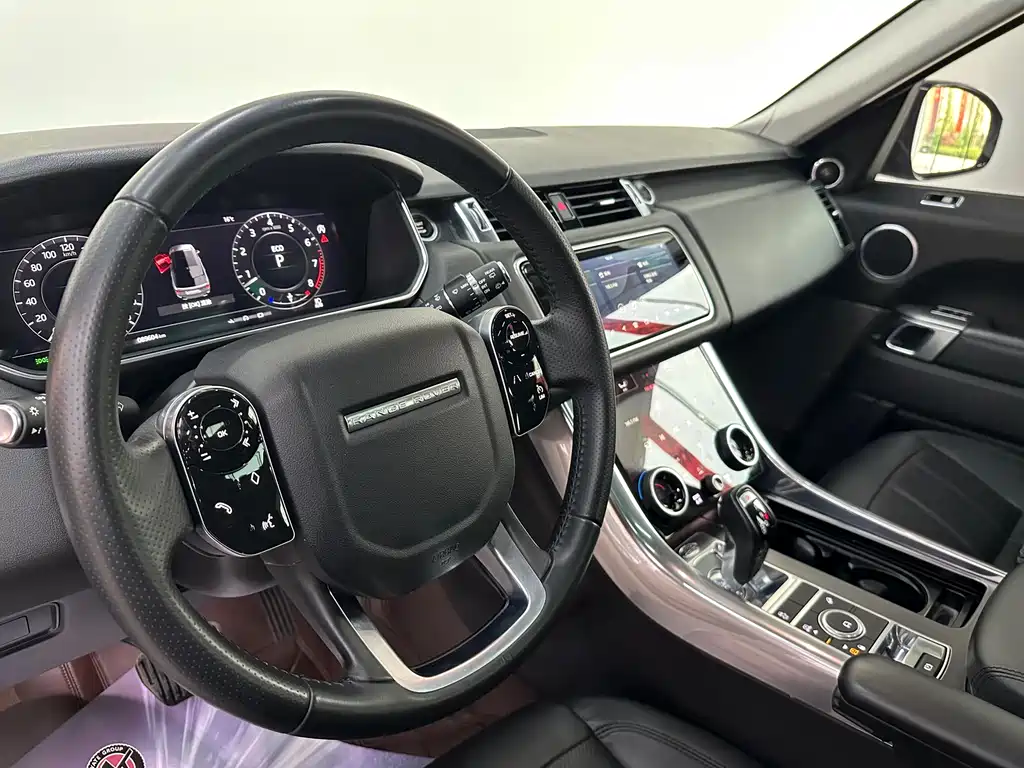Land Rover Sport 2020 — фото 15