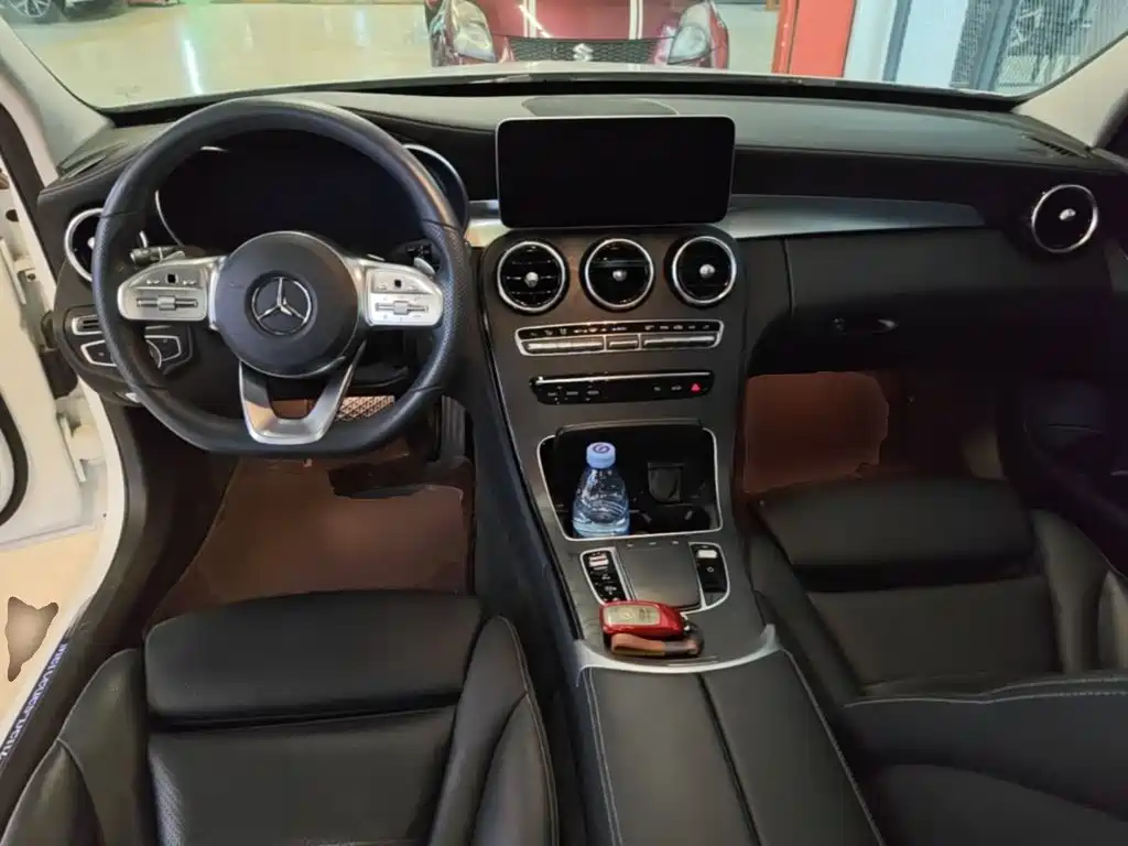 Mercedes-Benz C-Class 2020 — фото 10