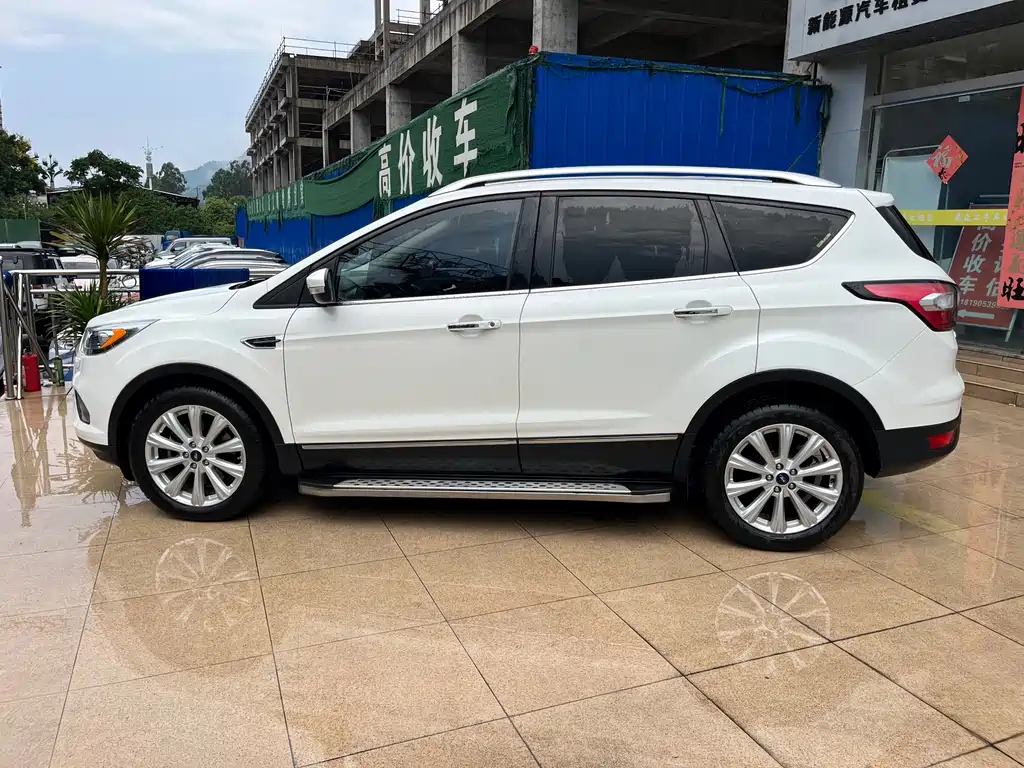 Ford Kuga 2017 — фото 5