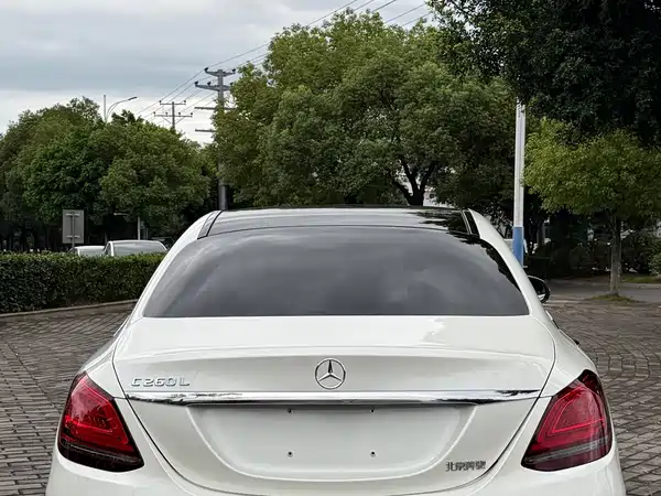 Mercedes-Benz C-Class 2019