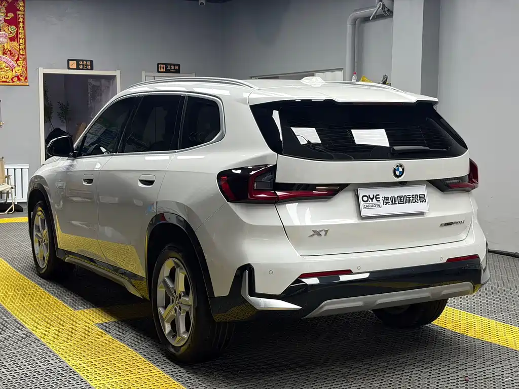 BMW X1 2023