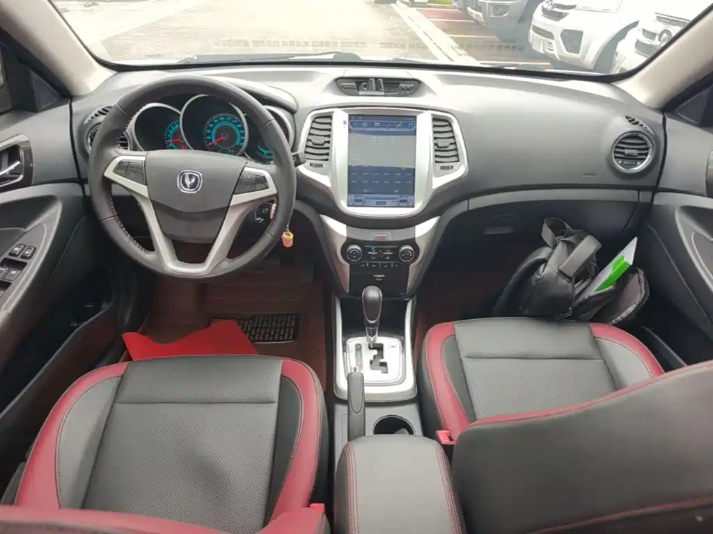 Changan Eado XT 2014 — фото 10