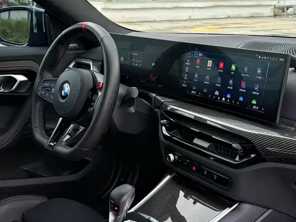 BMW M2 2025