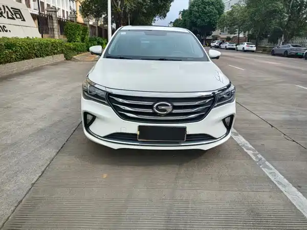 GAC Trumpchi GA4 2018