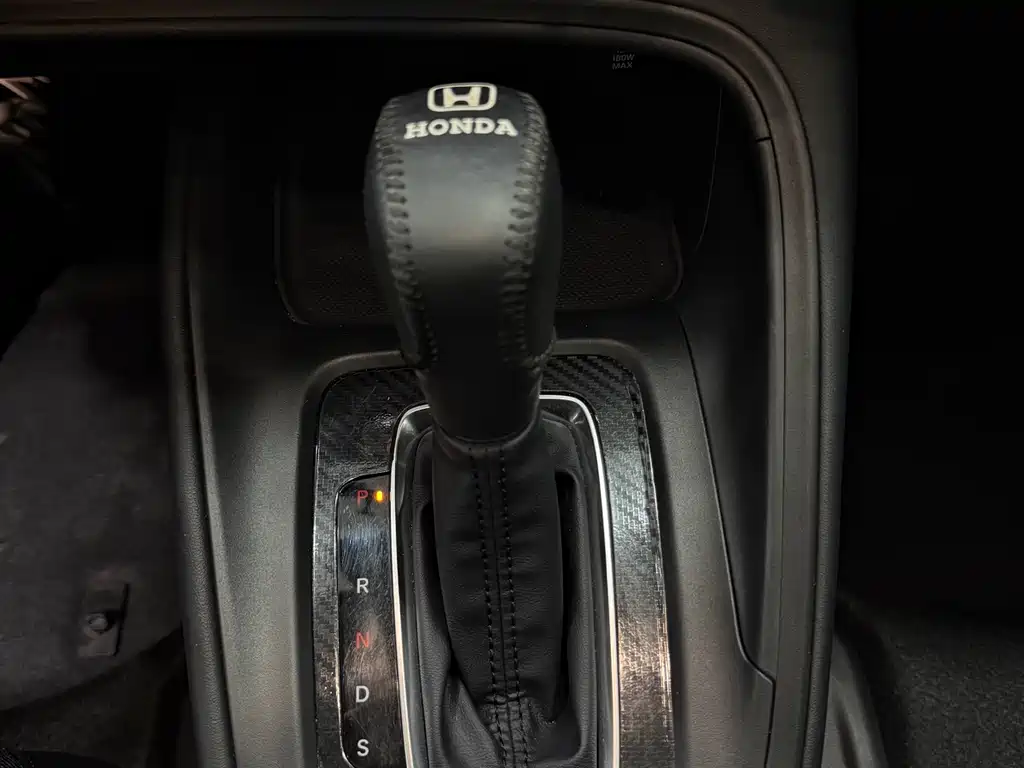 Honda Vezel 2023 — фото 16