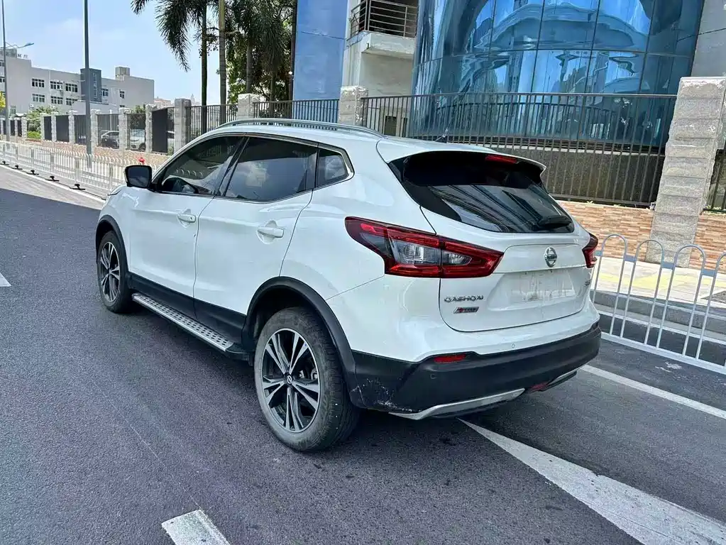 Nissan Qashqai 2022 — фото 8