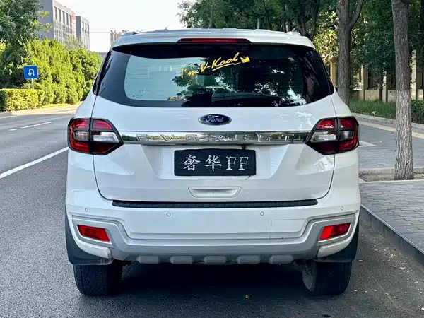 Ford Everest 2017