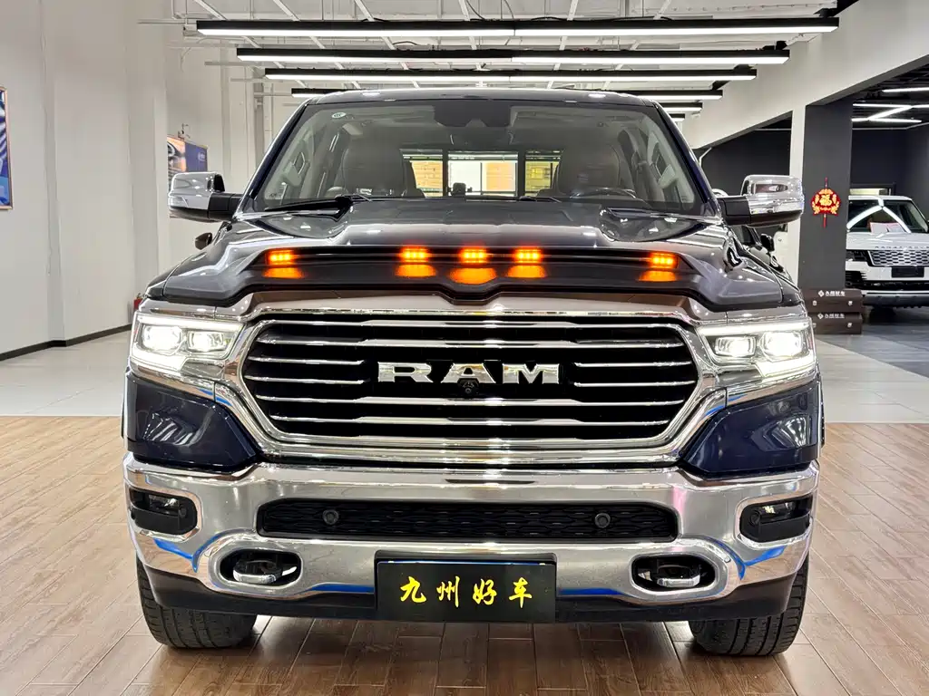 RAM Trucks 2019 — фото 2
