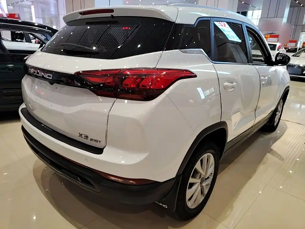 BAIC X3 2021