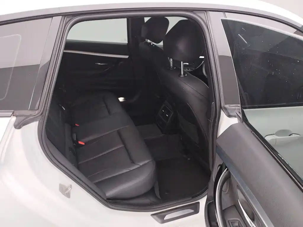 BMW 3 Series GT 2020 — фото 15