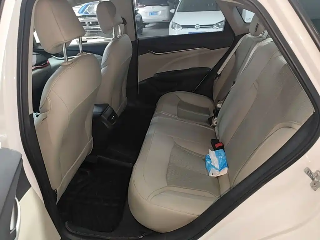 Buick Excelle GT 2016 — фото 17