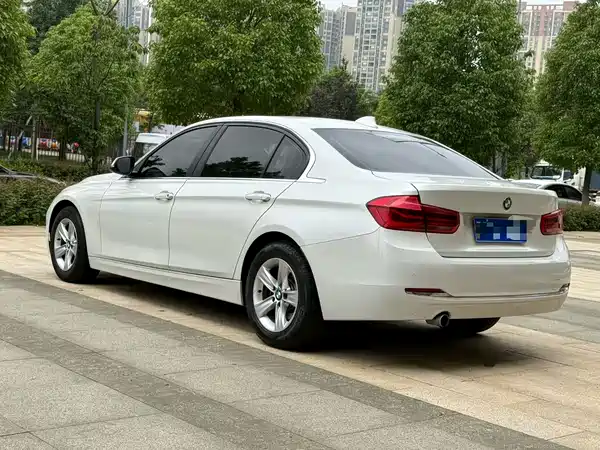 BMW 3 Series 2016