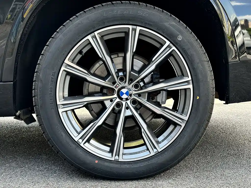 BMW X5 2014 — фото 29