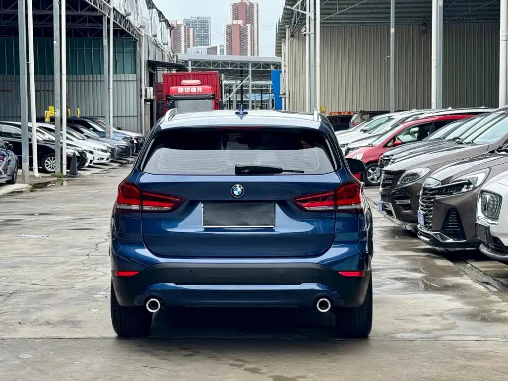 BMW X1 2021 — фото 5