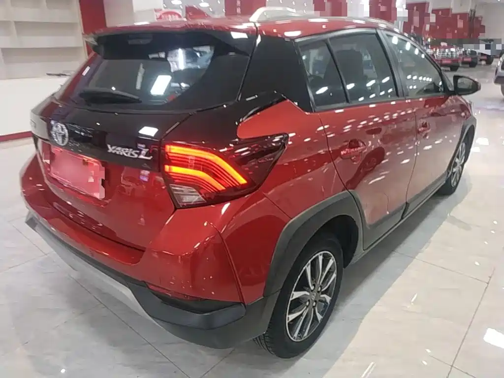 Toyota Yaris L 2020
