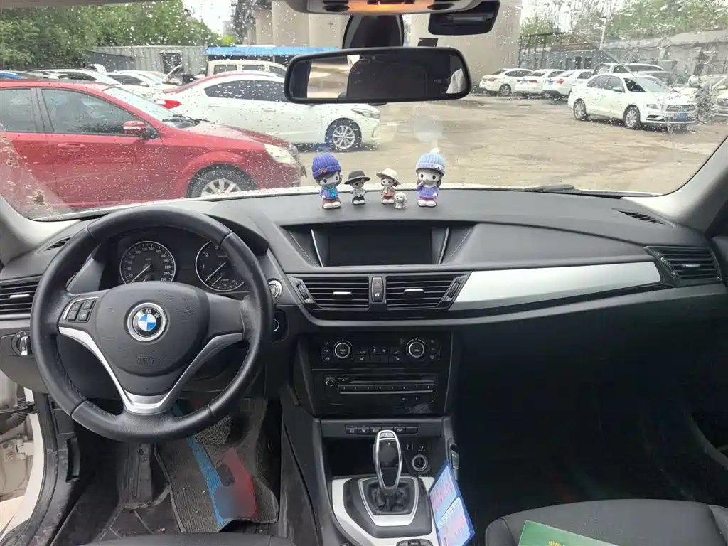 BMW X1 2015 — фото 16