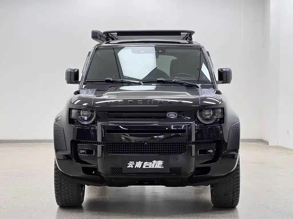 Land Rover Defender 2022
