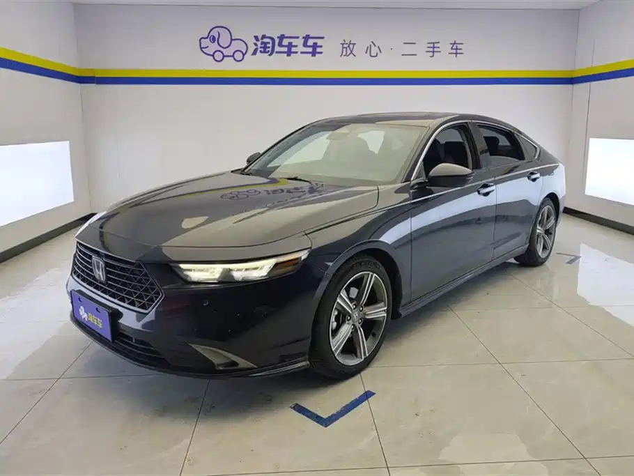 Honda Accord 2023 — фото 1
