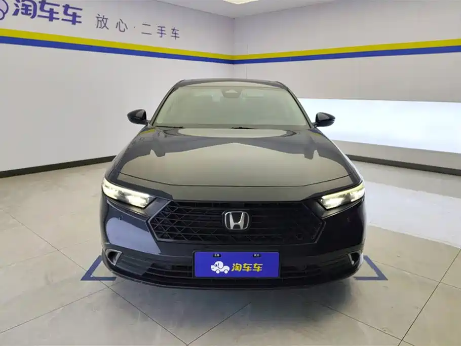 Honda Accord 2023 — фото 2