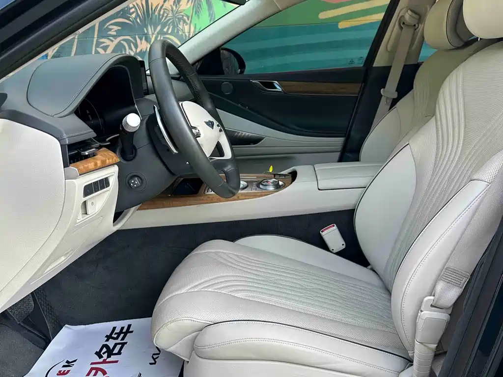 Genesis G80 2021