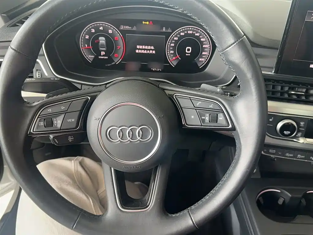 Audi A4L 2022 — фото 14