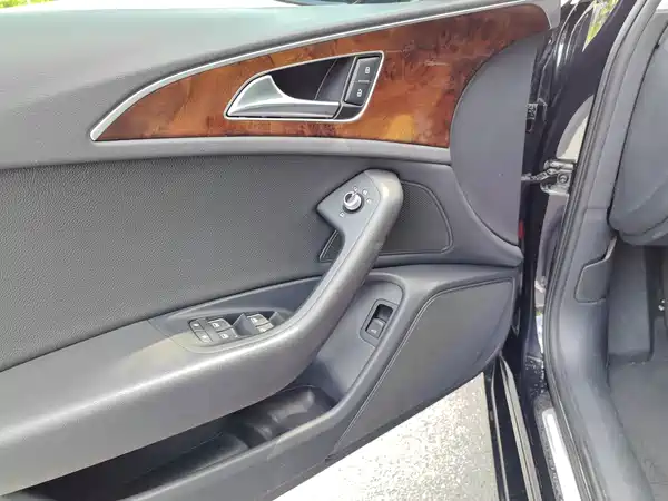 Audi A6L 2014