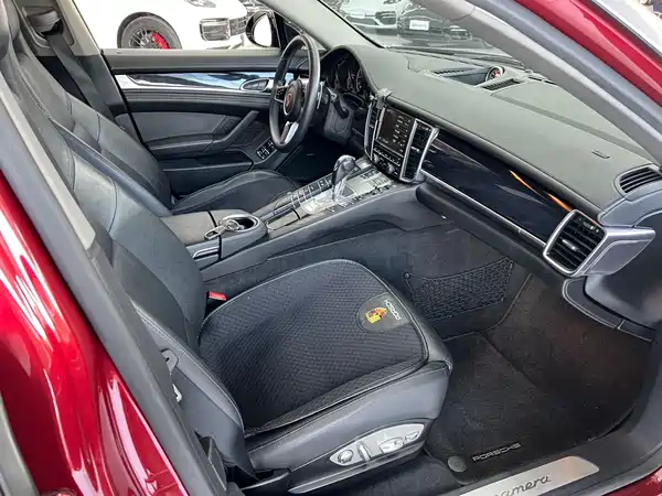 Porsche Panamera 2014