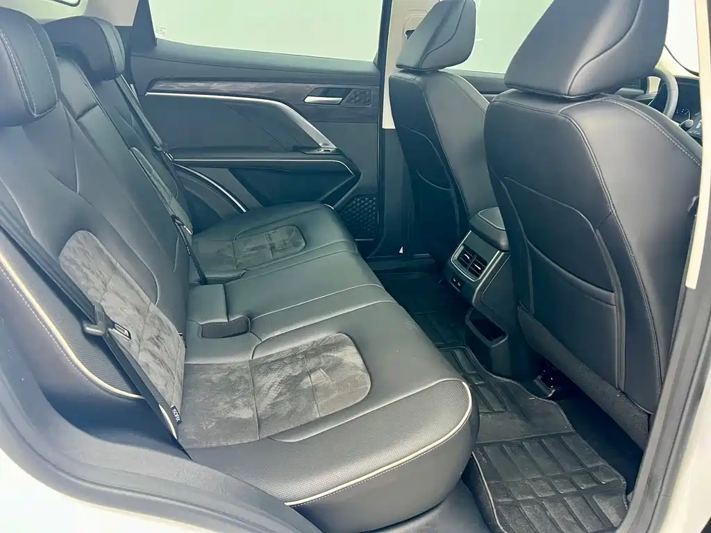 Haval H6 2023 — фото 12