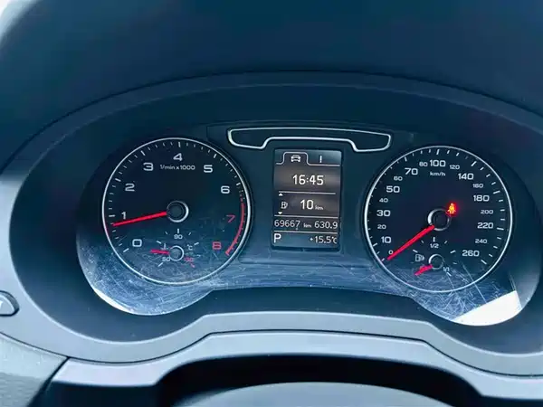 Audi Q3 2015