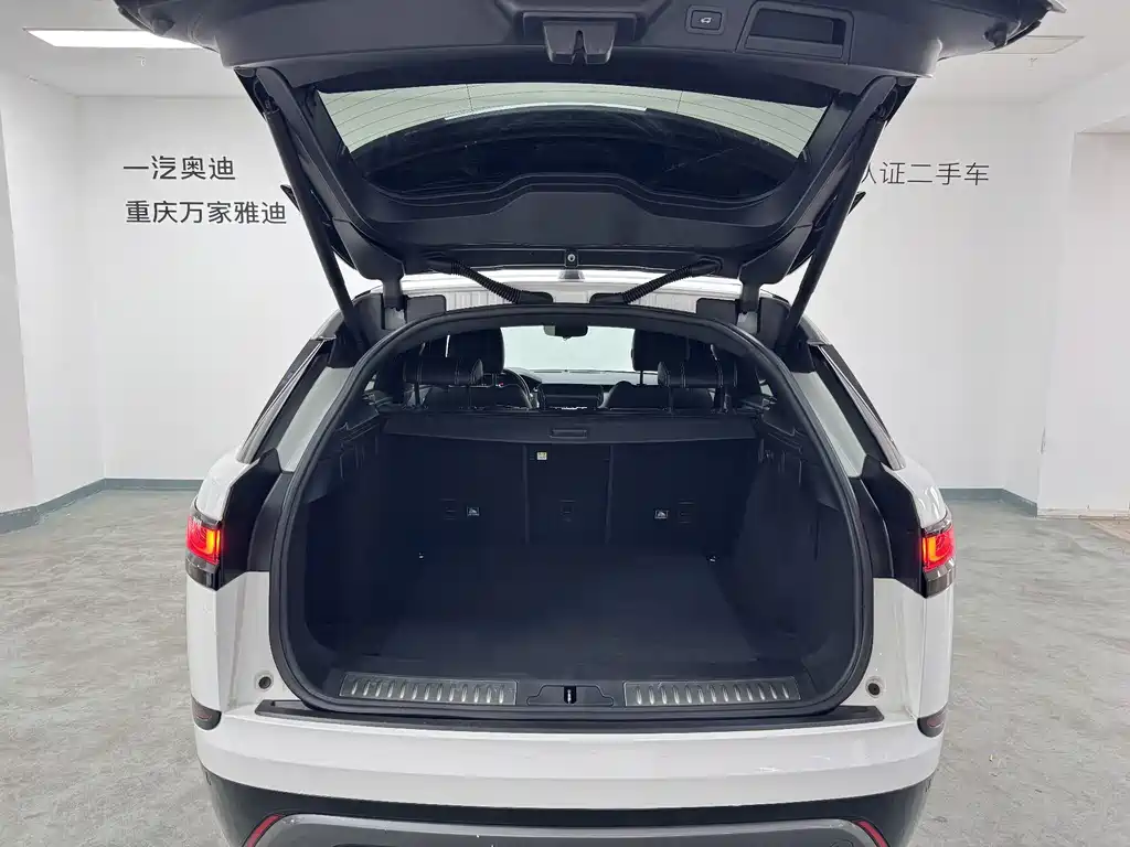Land Rover Range Rover Velar 2020 — фото 18