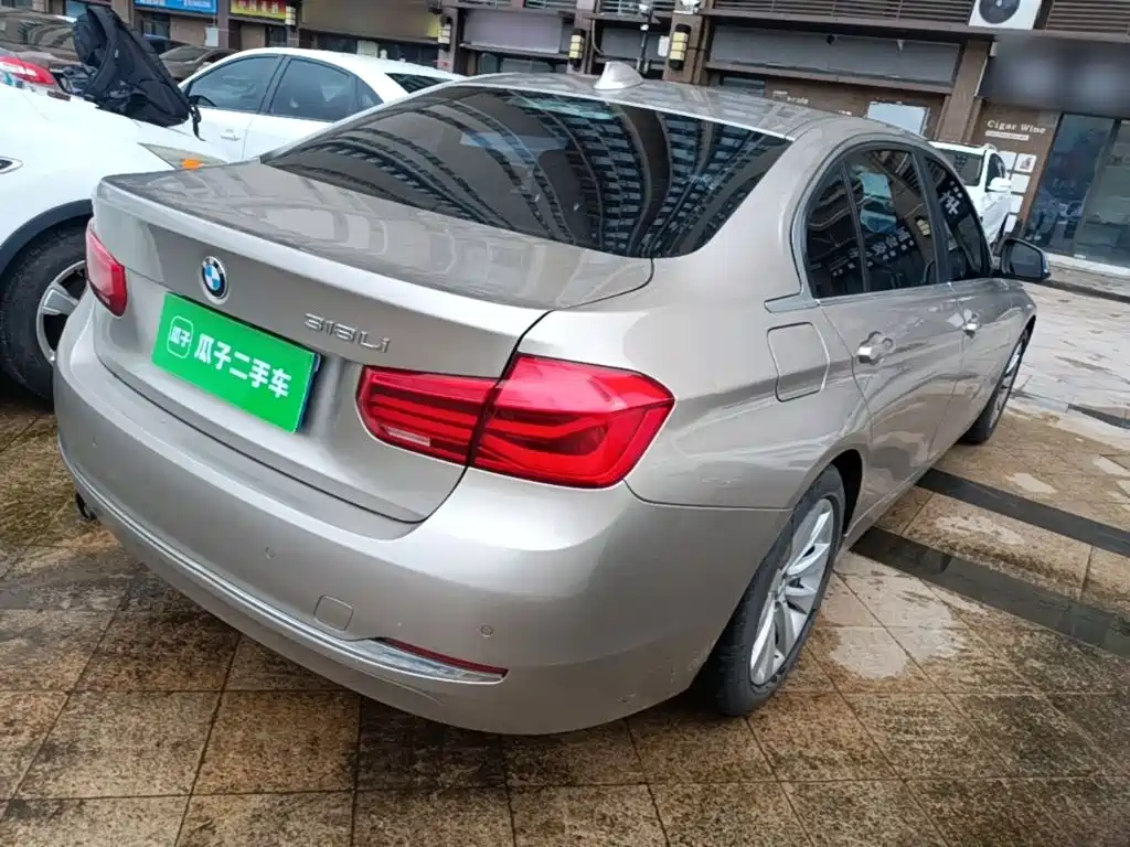 BMW 3 Series 2017