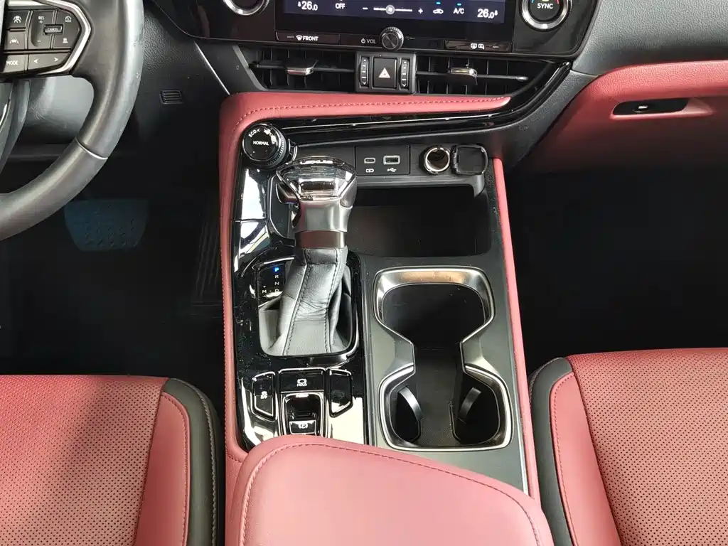 Lexus NX 2025 — фото 12