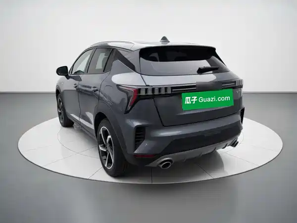Lynk & Co 06 EM-P 2022