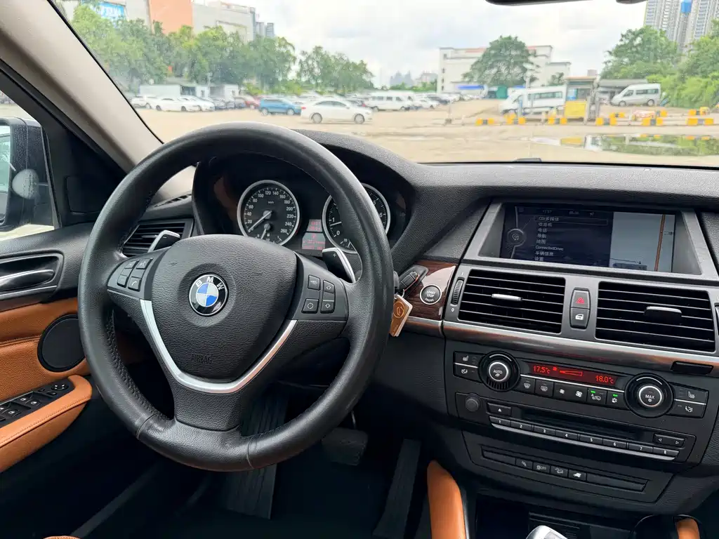 BMW X6 2014 — фото 16