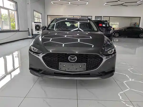 Mazda 3 Axela 2019
