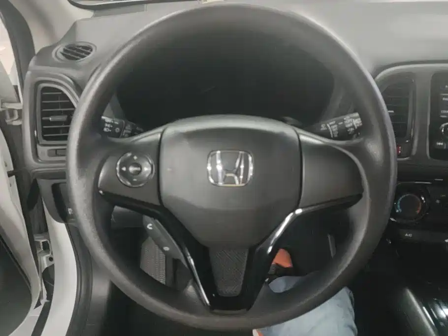 Honda Vezel 2015 — фото 15