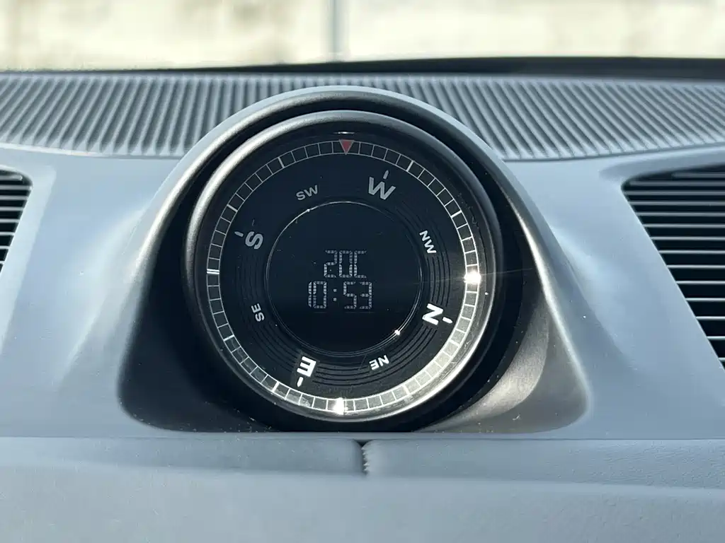 Porsche Cayenne 2025 — фото 15