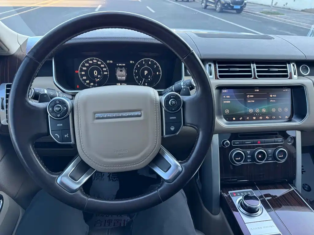 Land Rover Range Rover 2017 — фото 20
