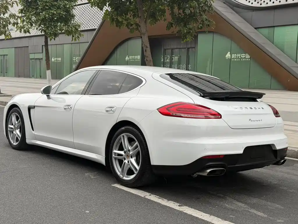 Porsche Panamera 2014 — фото 4