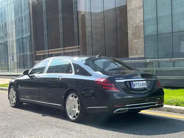Mercedes-Benz Maybach S-Class 2020