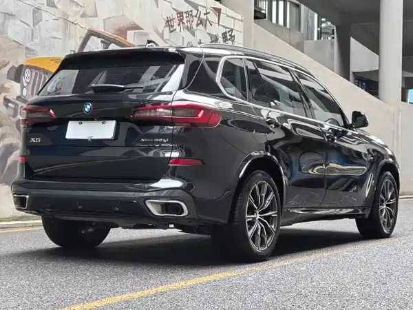 BMW X5 2022