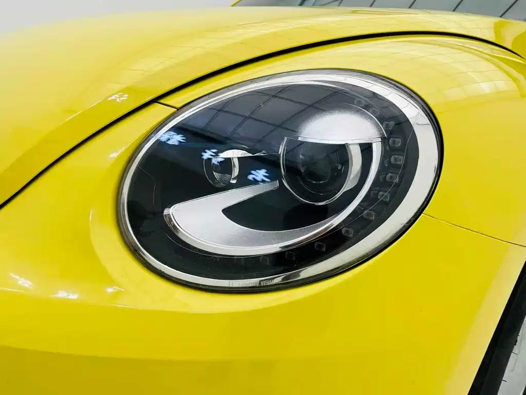 Volkswagen Beetle 2013 — фото 17