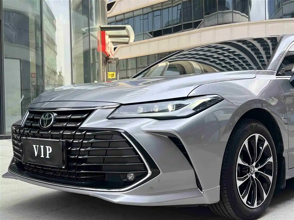 Toyota Avalon 2024 — фото 11