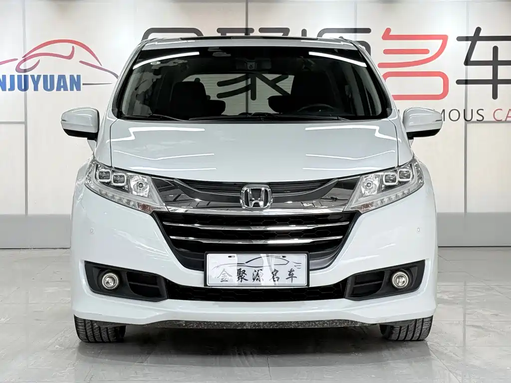 Honda Odyssey 2017 — фото 2