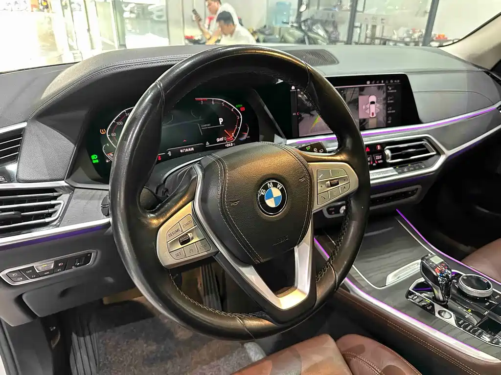 BMW X7 2019 — фото 11