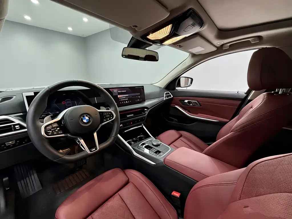 BMW 3 Series 2025