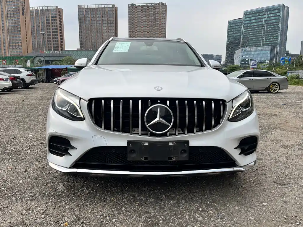 Mercedes-Benz GLC 2017 — фото 1