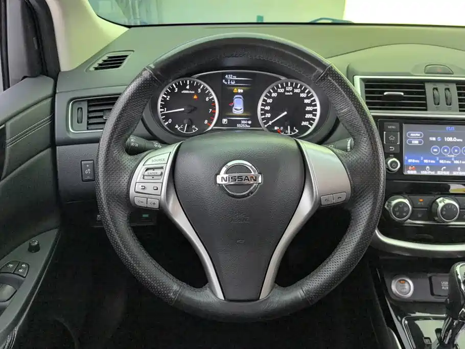 Nissan Tiida 2019 — фото 15