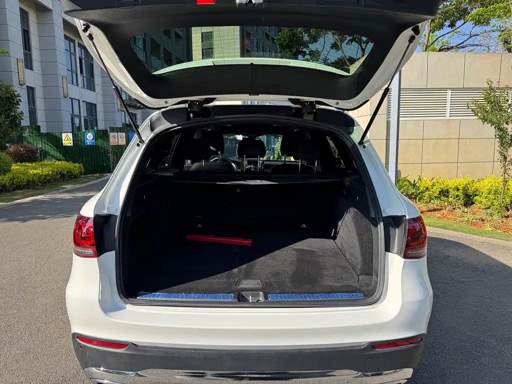 Mercedes-Benz GLC 2020 — фото 14