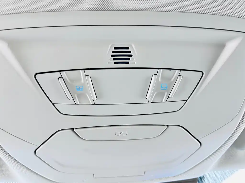 Ford Kuga 2017 — фото 15